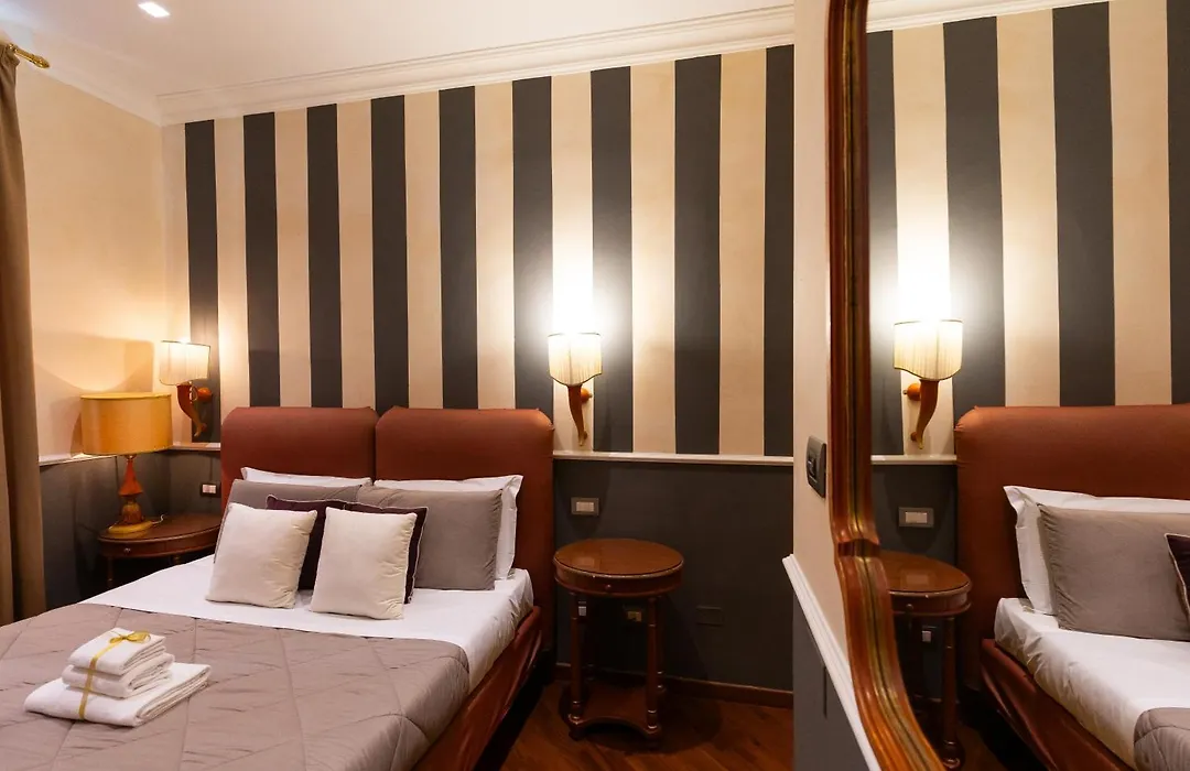 S.Maria Novella Dream Suites-1