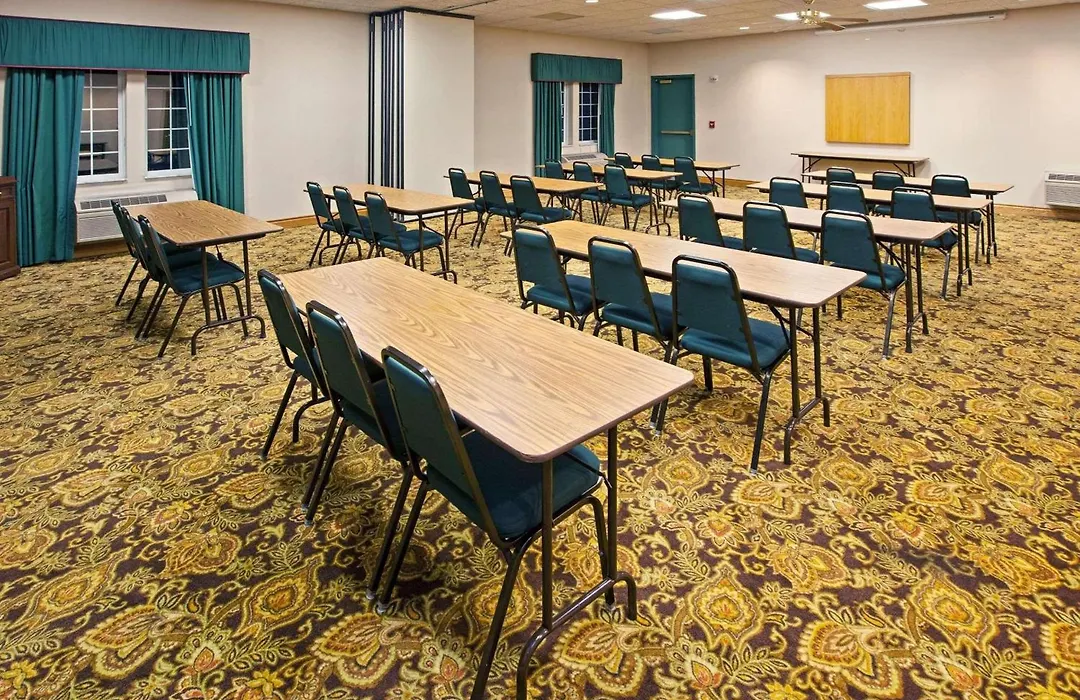 Country Inn & Suites By Radisson, Kalamazoo, Mi-1