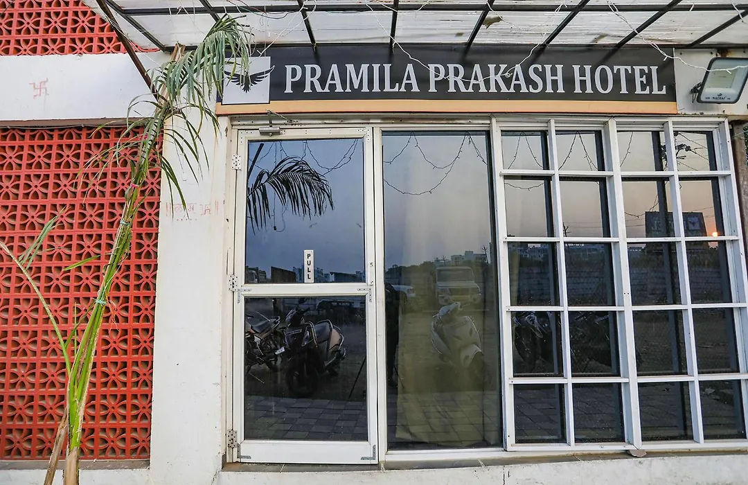Fabexpress Pramila Prakash-1
