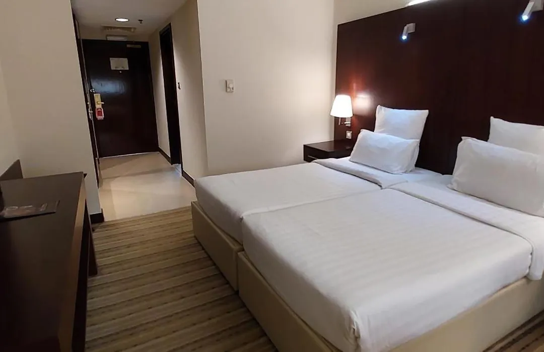 Aavri Hotel-1
