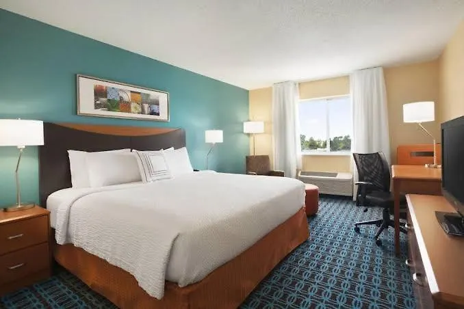 Fairfield Inn And Suites Lansing West-1