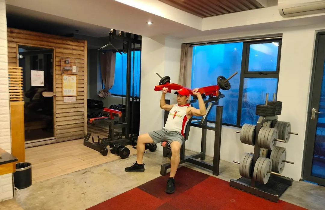 Heroes Hotel-1