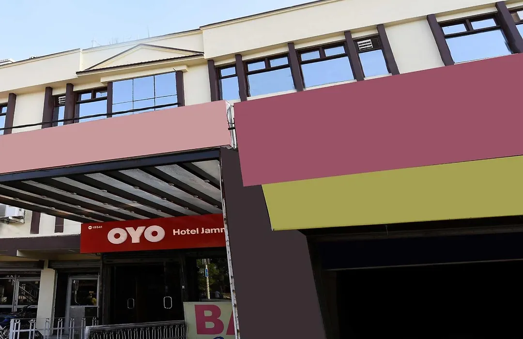 Oyo Hotel Jammu Palace-1