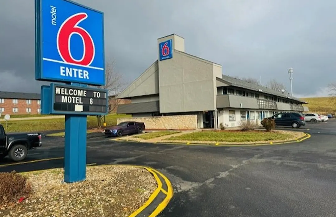 Motel 6-Cedar Rapids, Ia-1