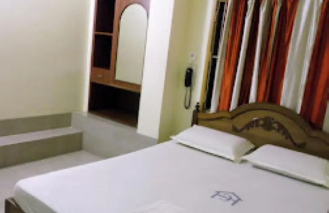 Hotel Chancellor,Bhubaneswar-1