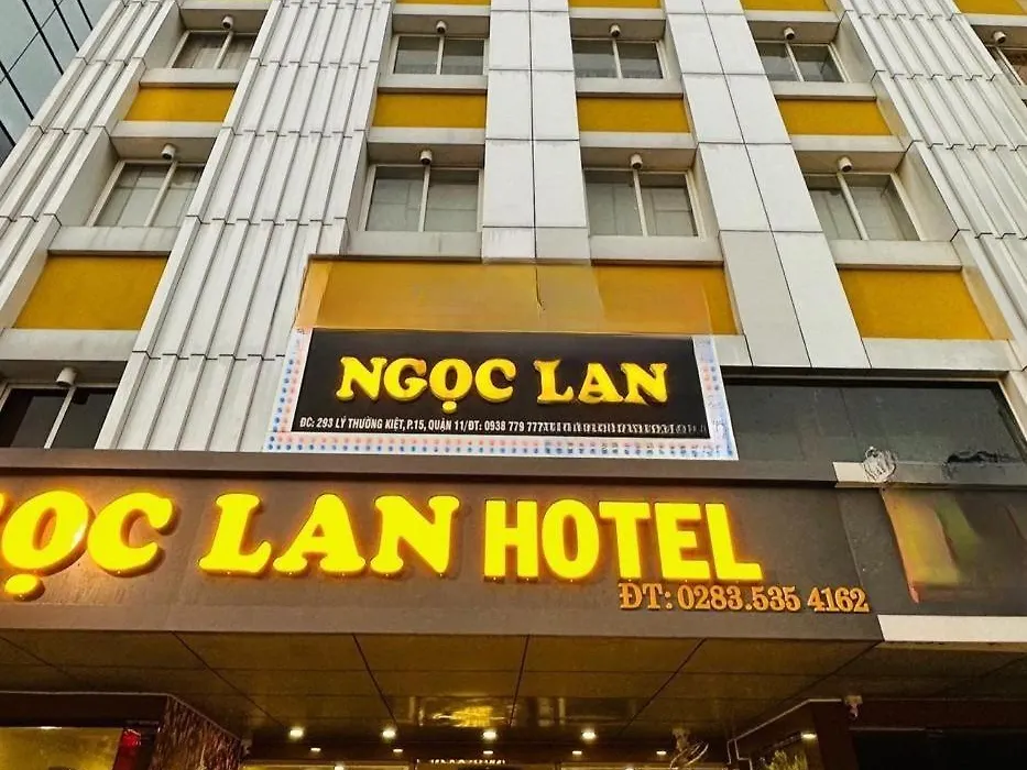 Ngoc Lan Hotel-1