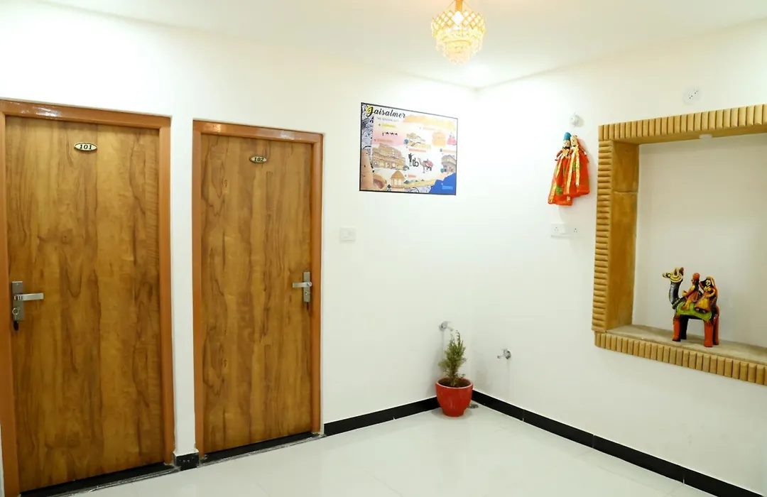 Hotel The Travel Bug Jaisalmer-1