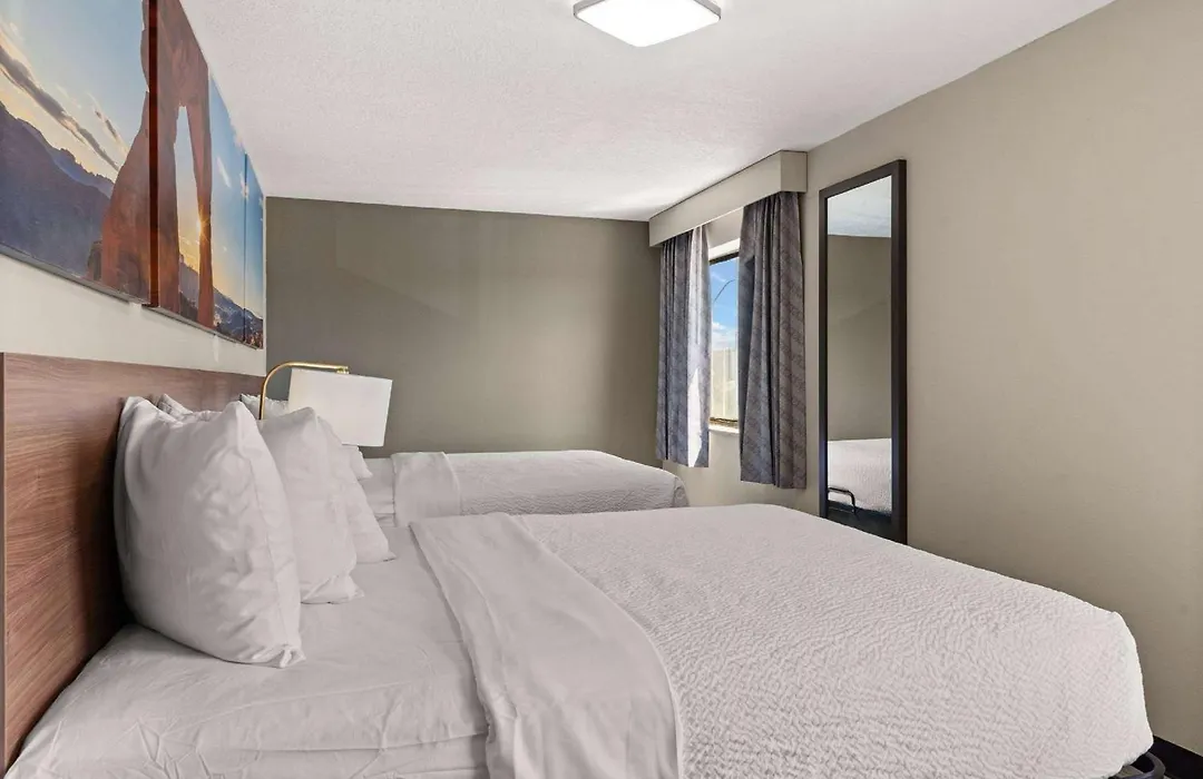 Days-Inn By Wyndham Albuquerque I-25-1