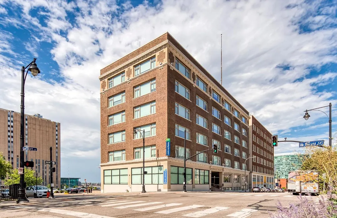 Holiday Inn Express Kansas City Downtown-1