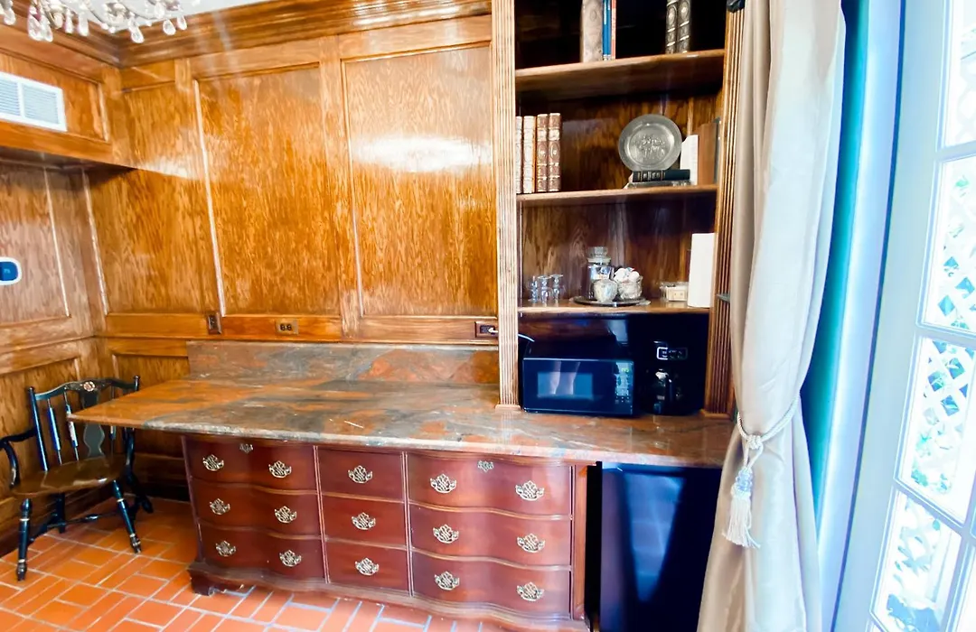 Park Place Inn And Cottages-1