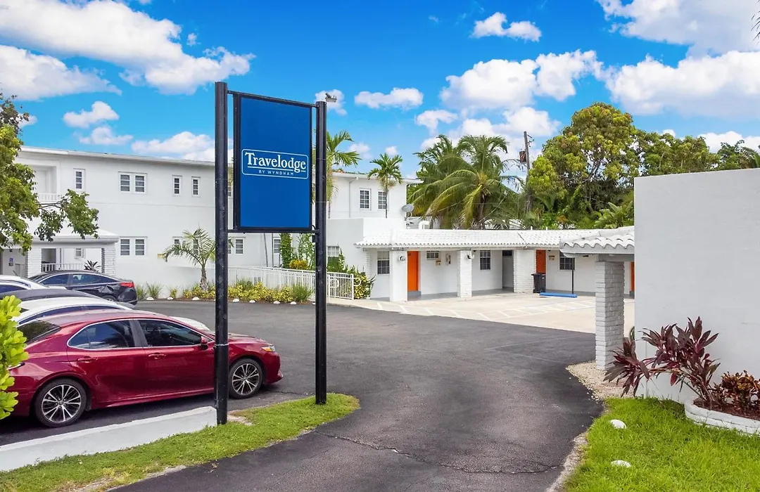 Travelodge By Wyndham Miami Biscayne Bay-1