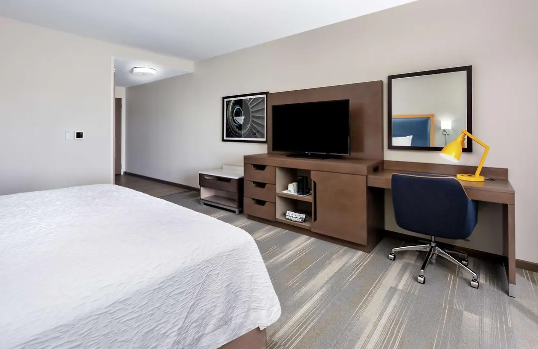 Hampton Inn & Suites San Diego Airport Liberty Station-1