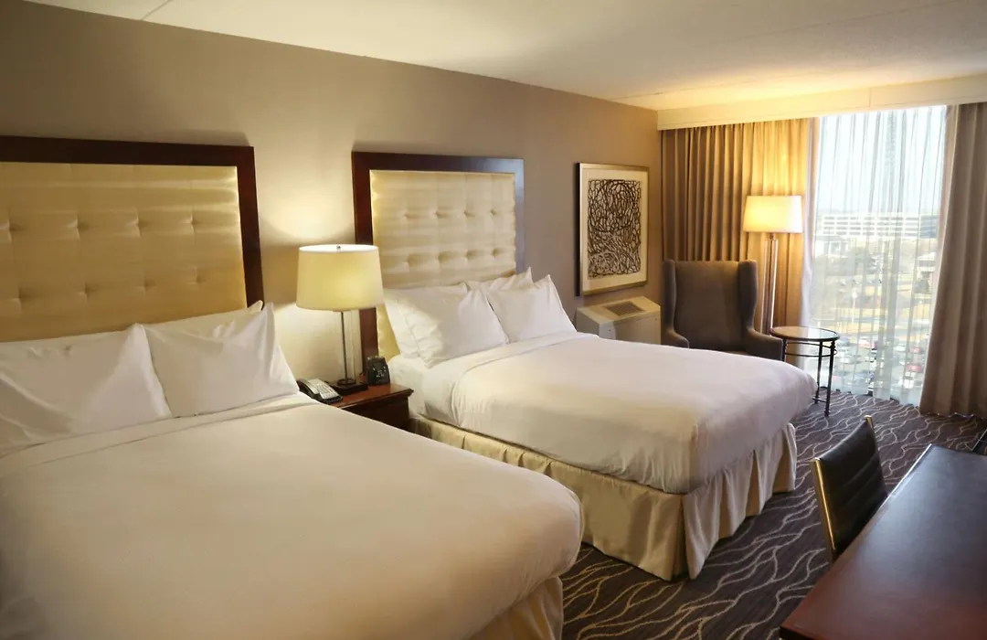 Hilton Kansas City Airport-1