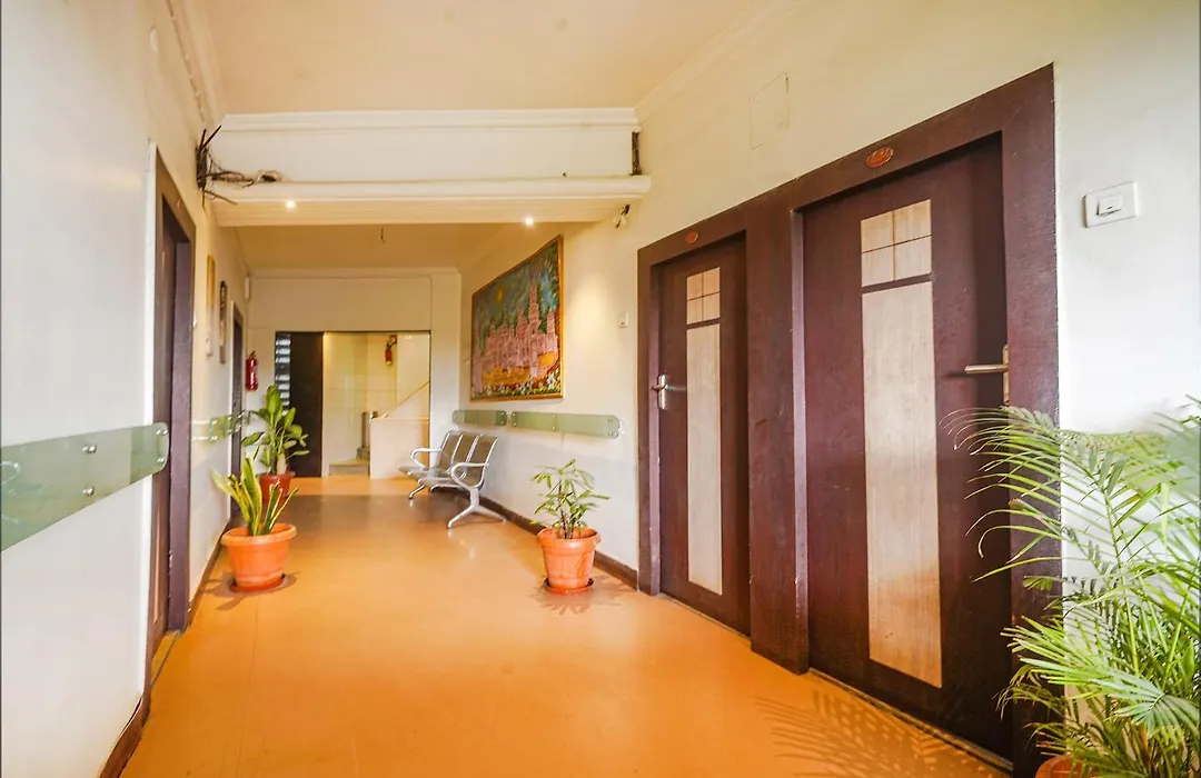 Fabhotel Shravan - Nr Eternity Mall-1