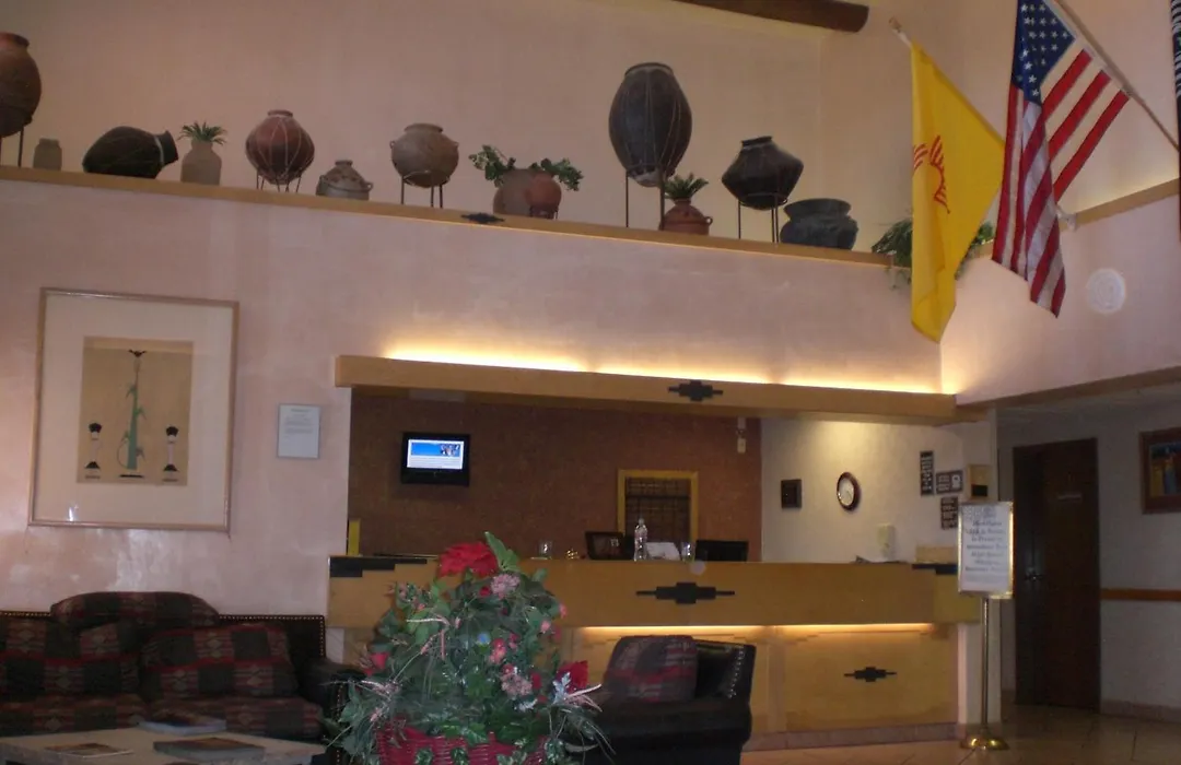 Hawthorn Suites By Wyndham Albuquerque-1