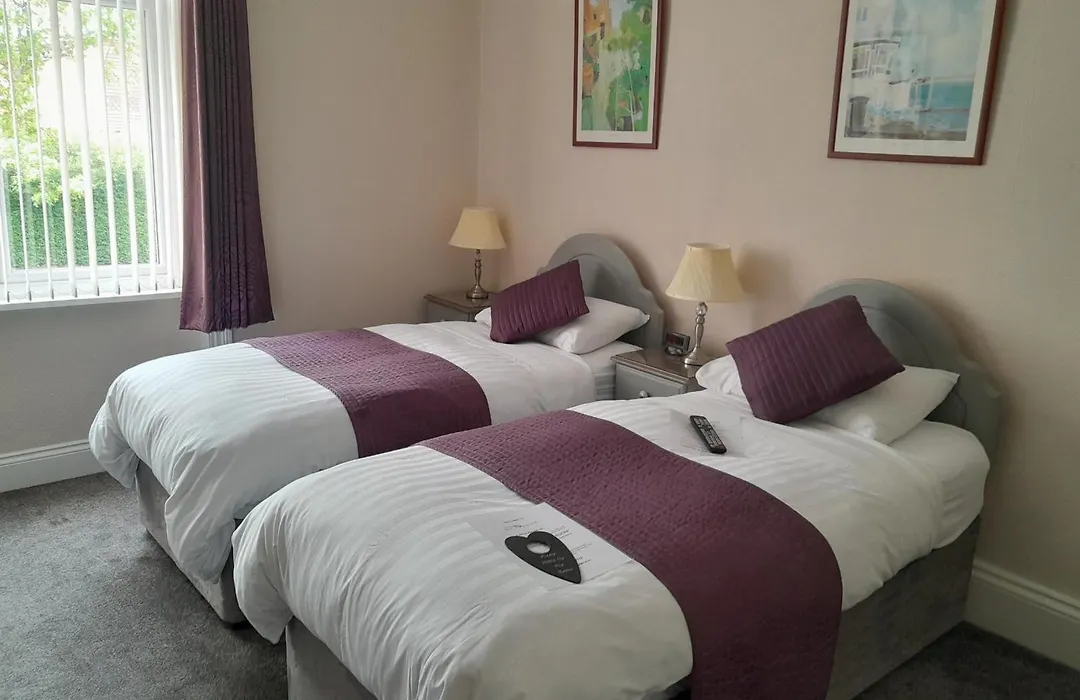 The Rosscourt Hotel (Adults Only)-1