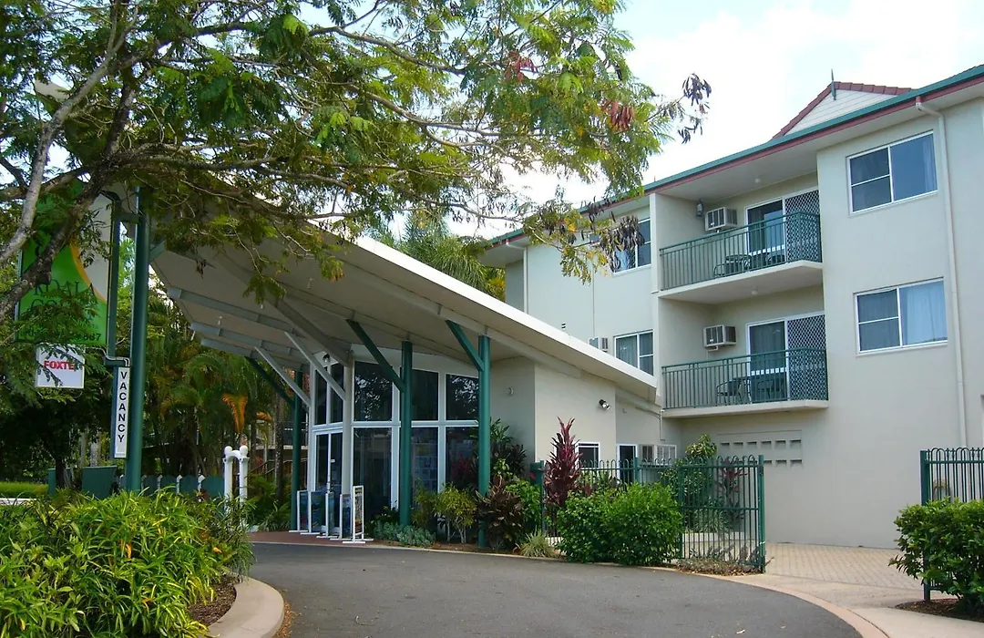 Koala Court Holiday Apartments-1