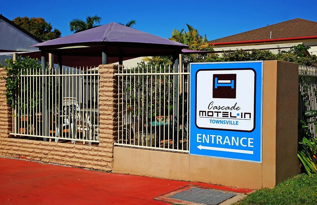 Cascade Motel In Townsville-1