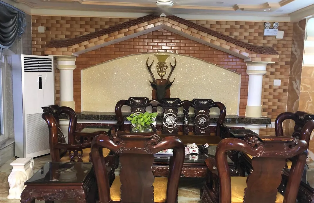 Hoang Quan Hotel-1