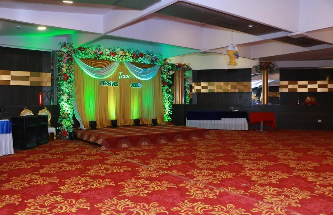 Hotel Mumbai House Juhu Santacruz West-1