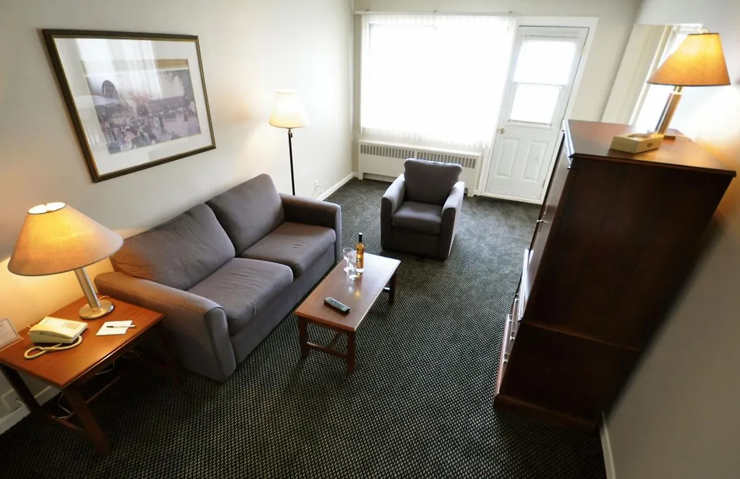 Beausejour Hotel Apartments/Hotel Dorval-1