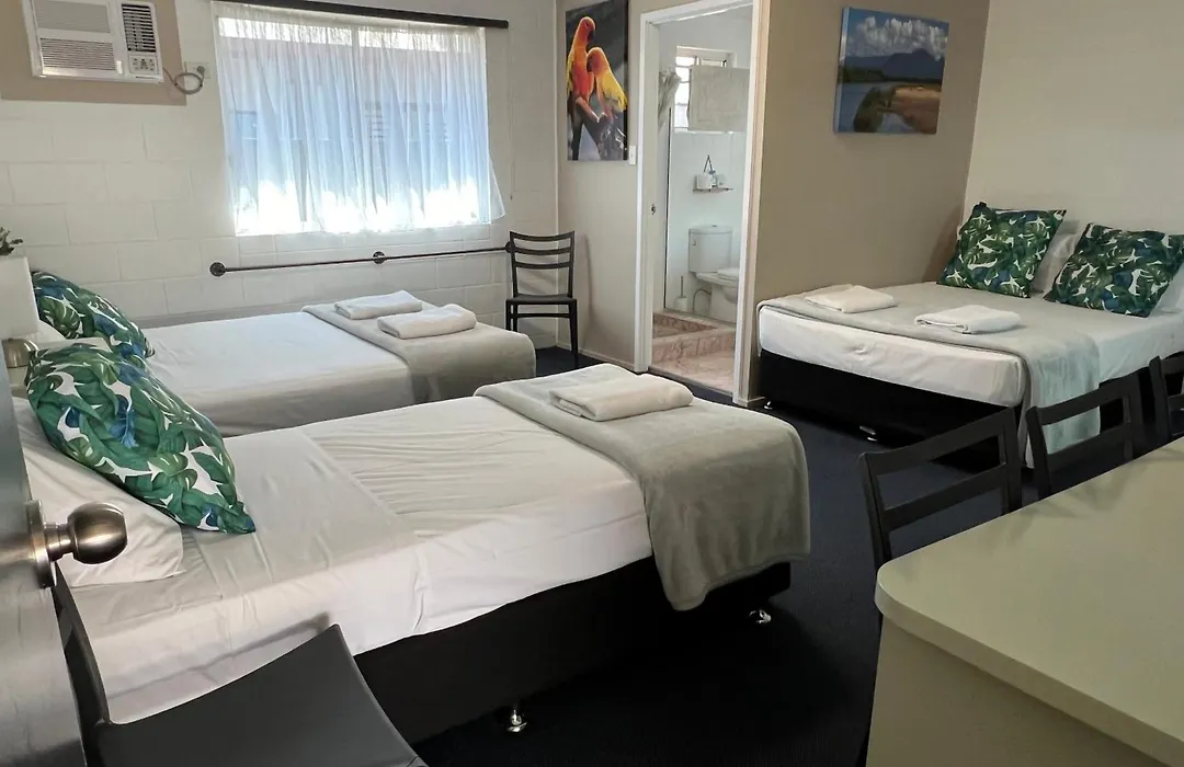 Spanish Lace Motor Inn-1