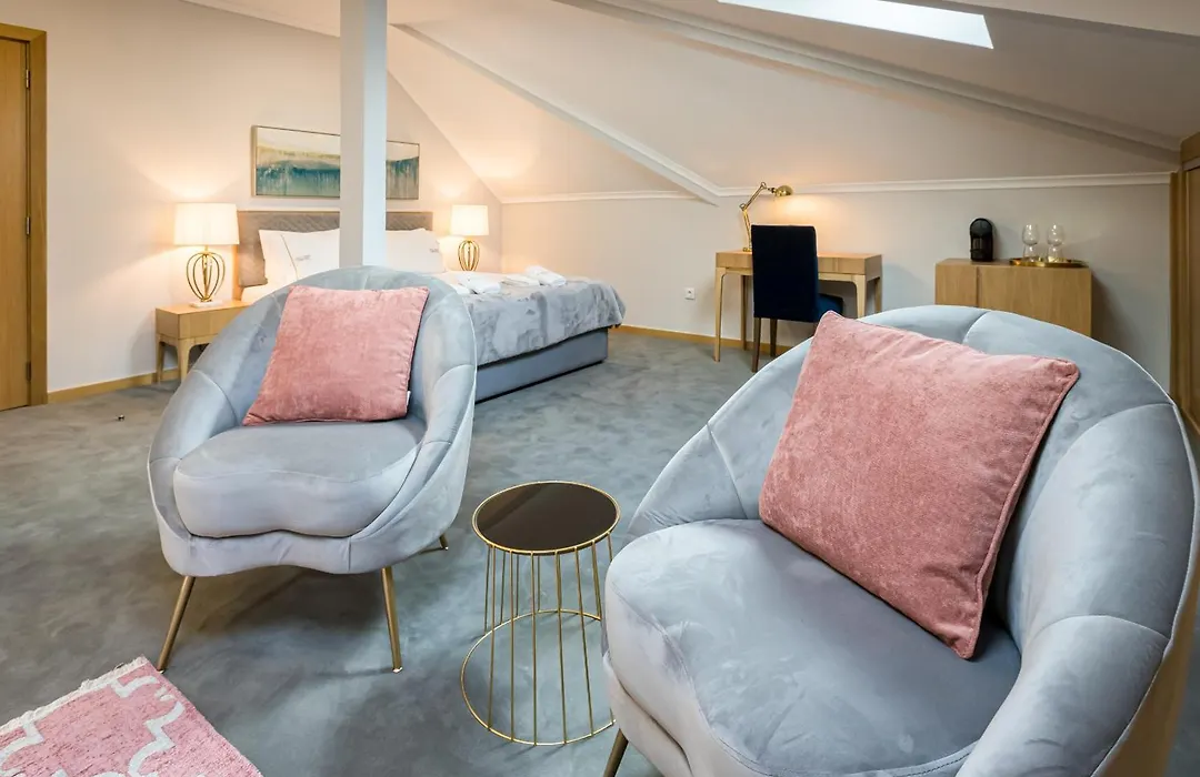 Comtesse Lisbonne Guest House By Homing-1