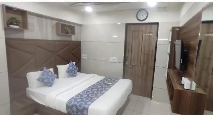 Hotel Royal Sky-1