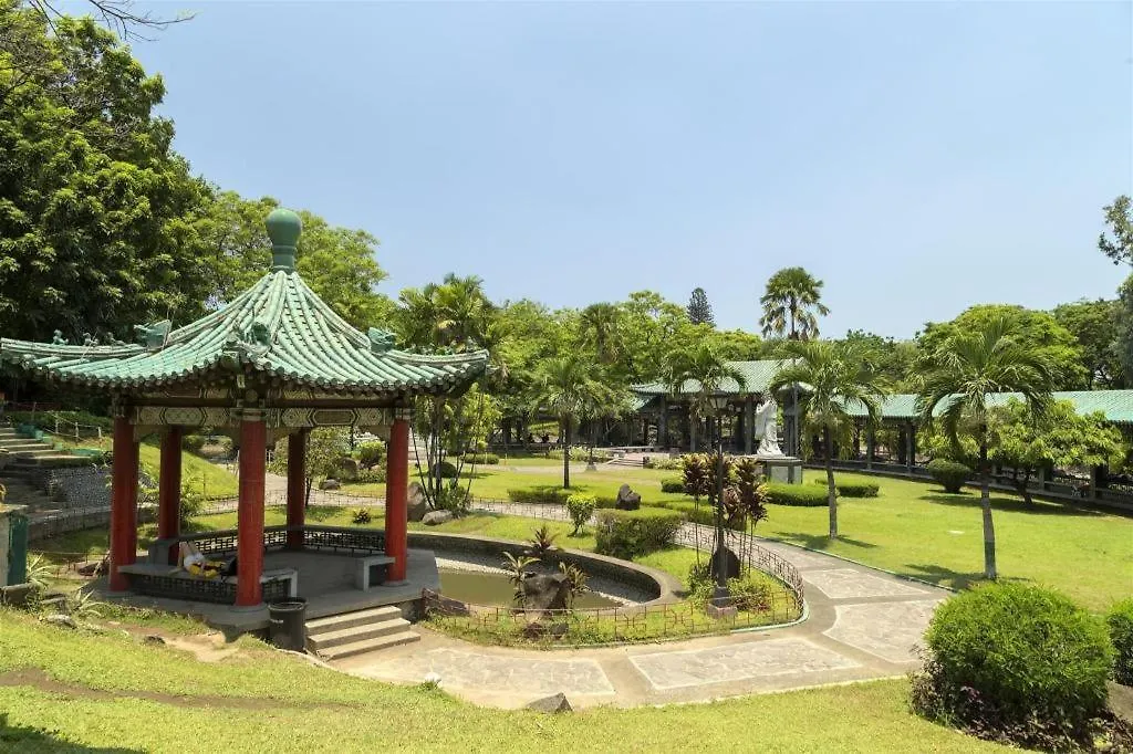 Zen Rooms Malate Robinsons-1