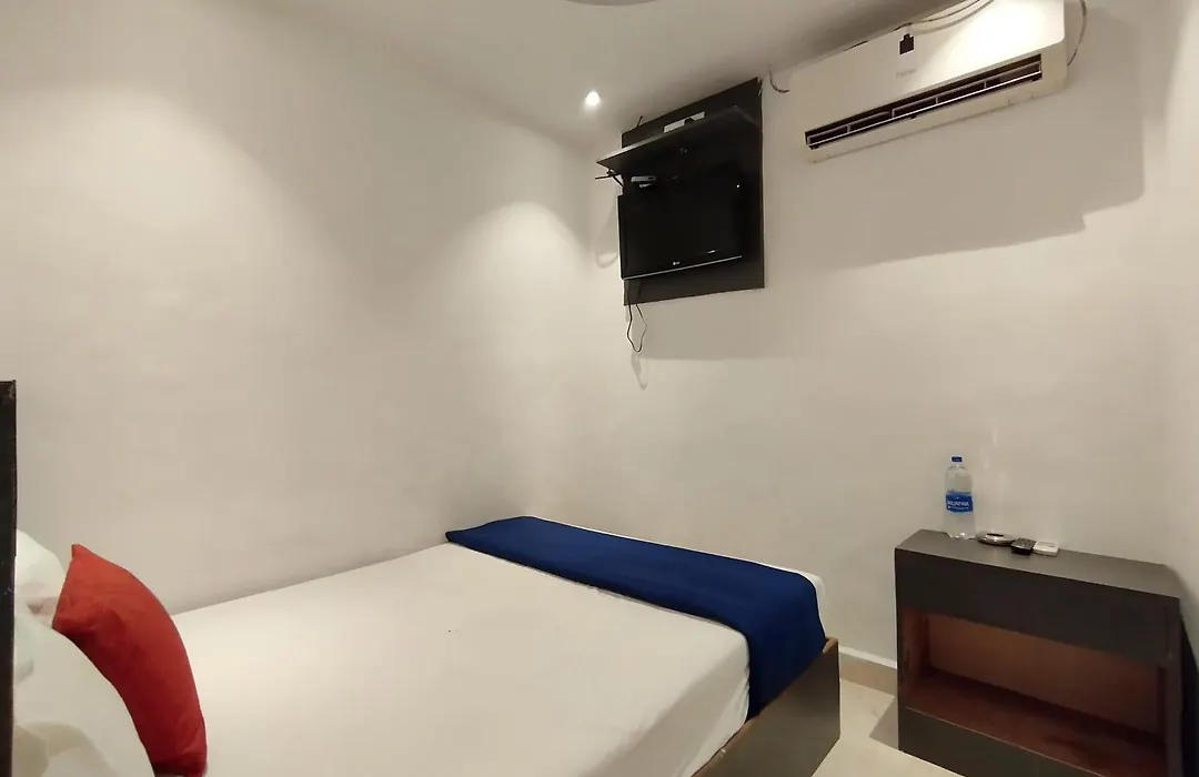 Hotel Aspen - Nr Mumbai Airport-1