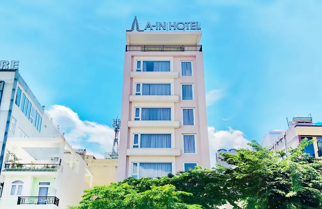 A In Hotel Riverside-1