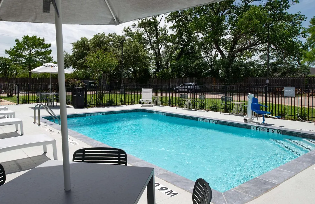 Spark By Hilton Dallas Medical District Love Field-1