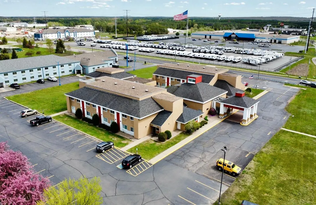 Econo Lodge Wausau - Rothschild-1
