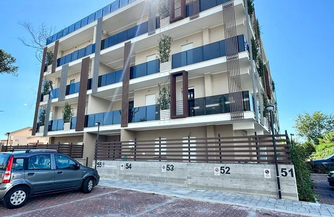 Suites Dreams Fiumicino River-1
