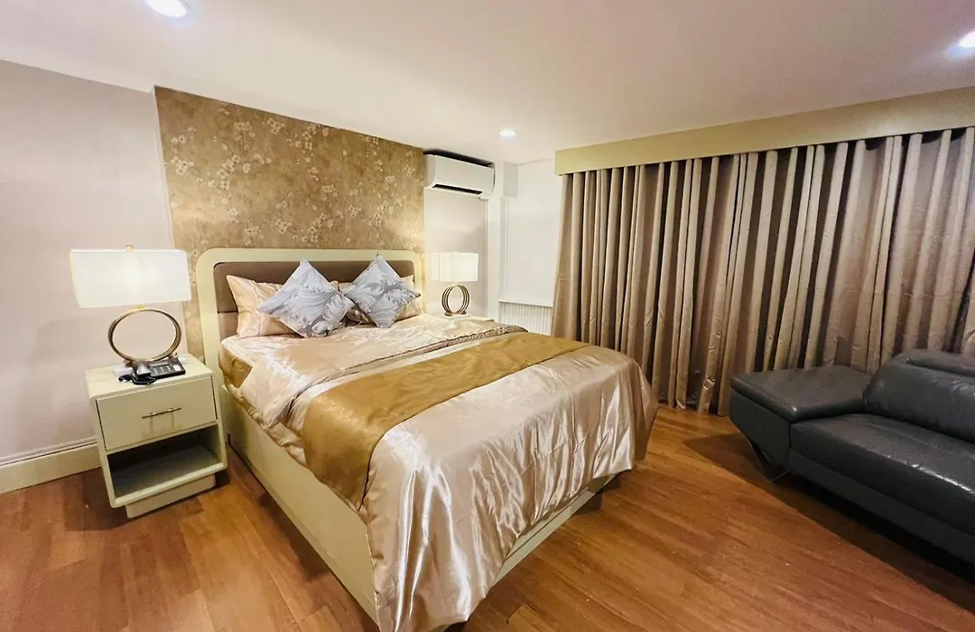 Arzo Hotel Manila-1