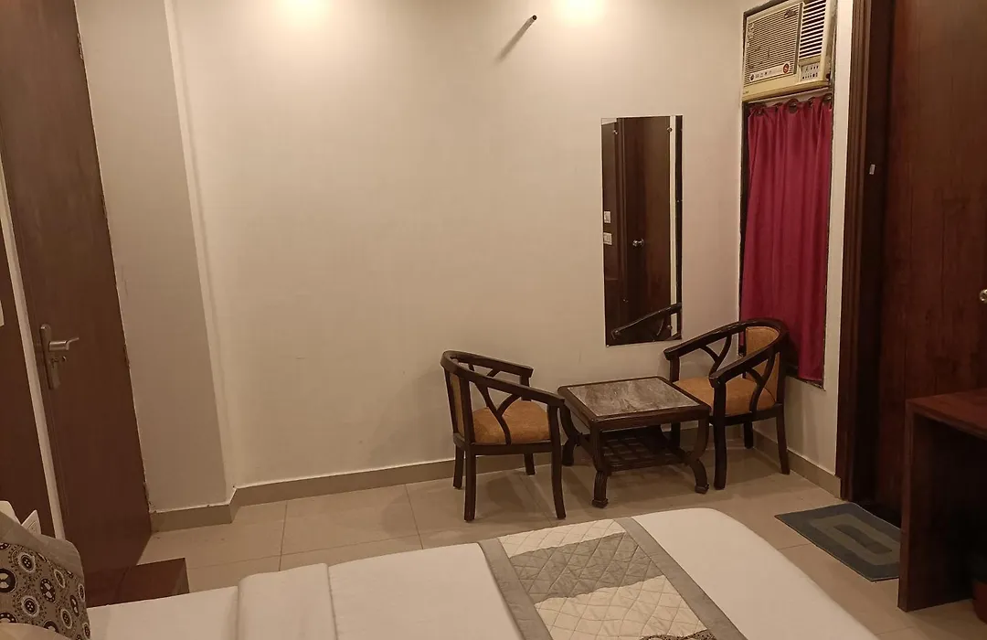 Hotel Vista Premium Tark A Family Hotel Near Igi Airport Delhi-1