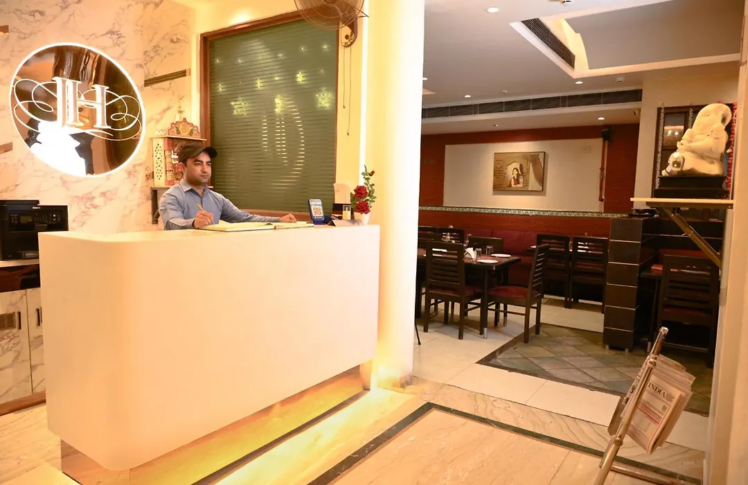 Jullundur Hotel & Restaurant-1