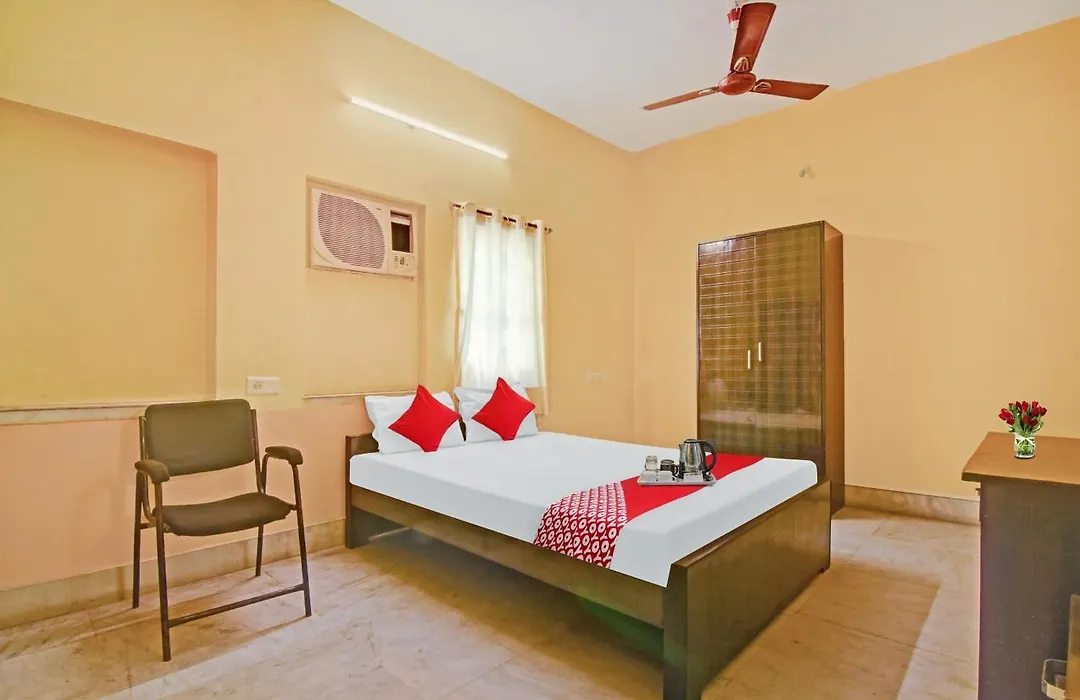 Hotel O Dk Recedency Near City Centre Salt Lake-1