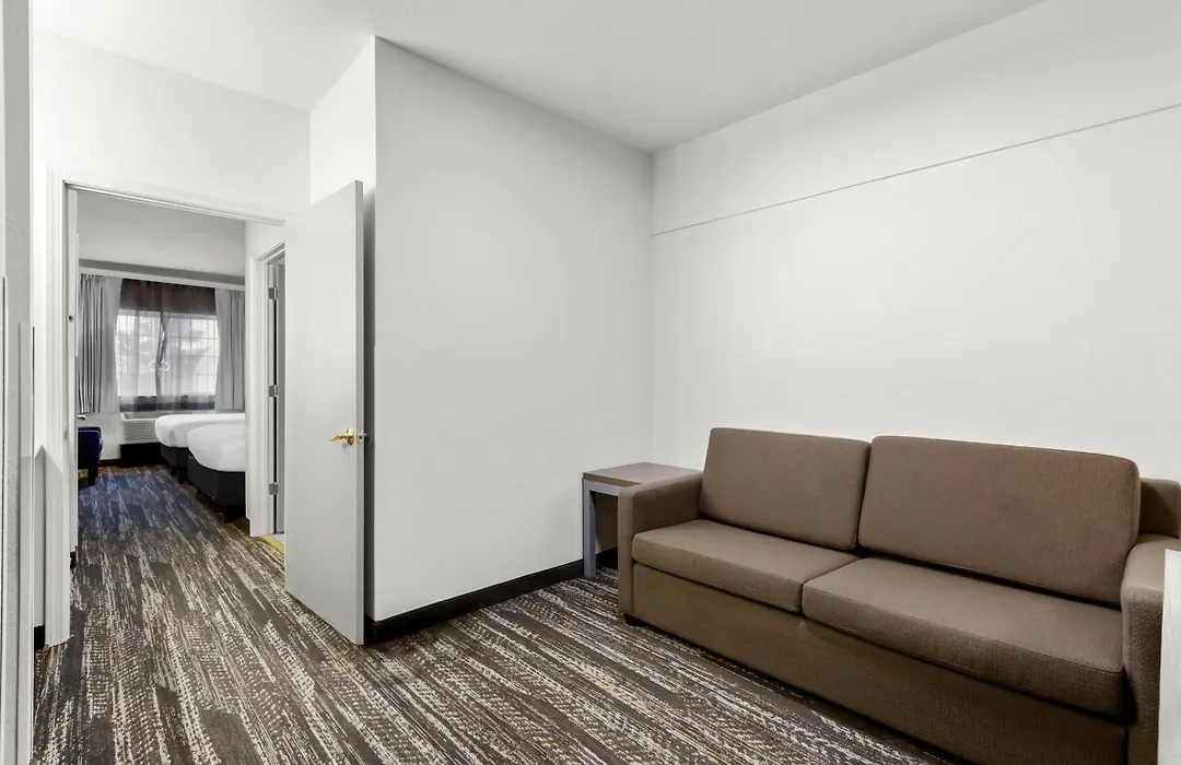 Clarion Suites Anchorage Downtown-1