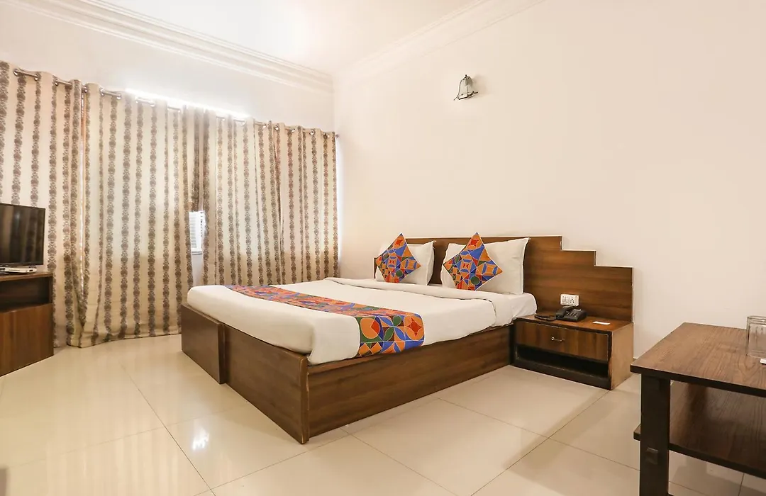 Fabhotel Darshan Tower - Ca Road-1