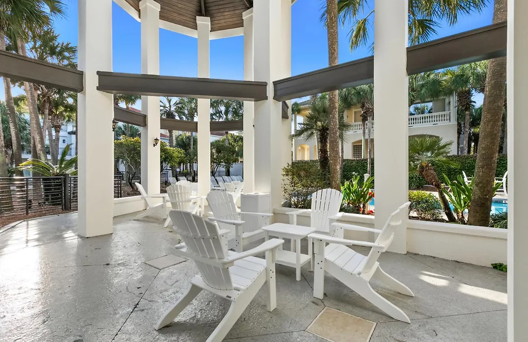 Luxury Community Pool, Hot Tub And Beach And Games-1