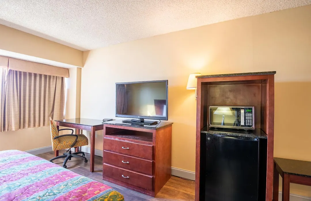 Dominion Inn And Suites-1