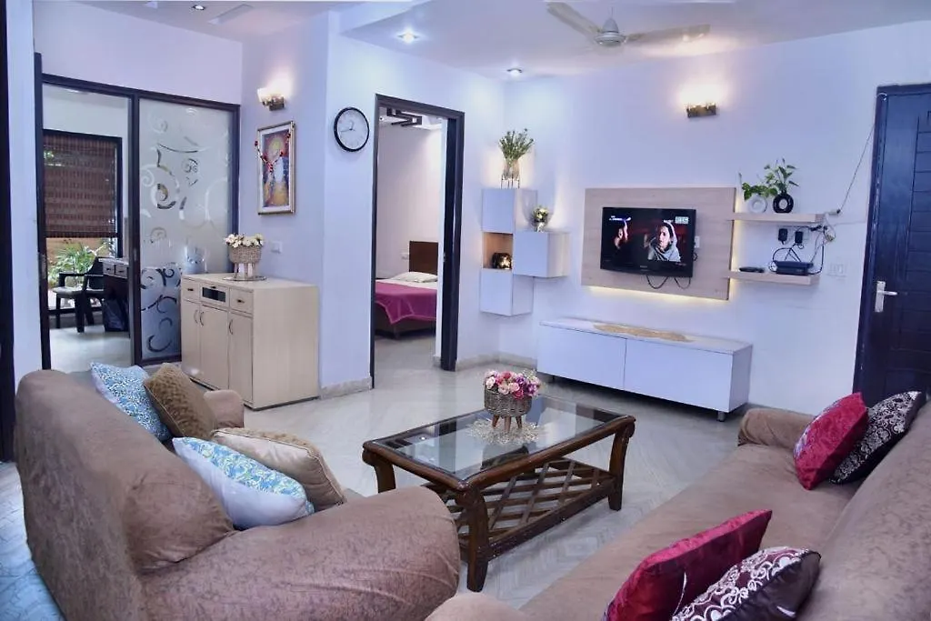 Stay Royal Bed & Breakfast-1