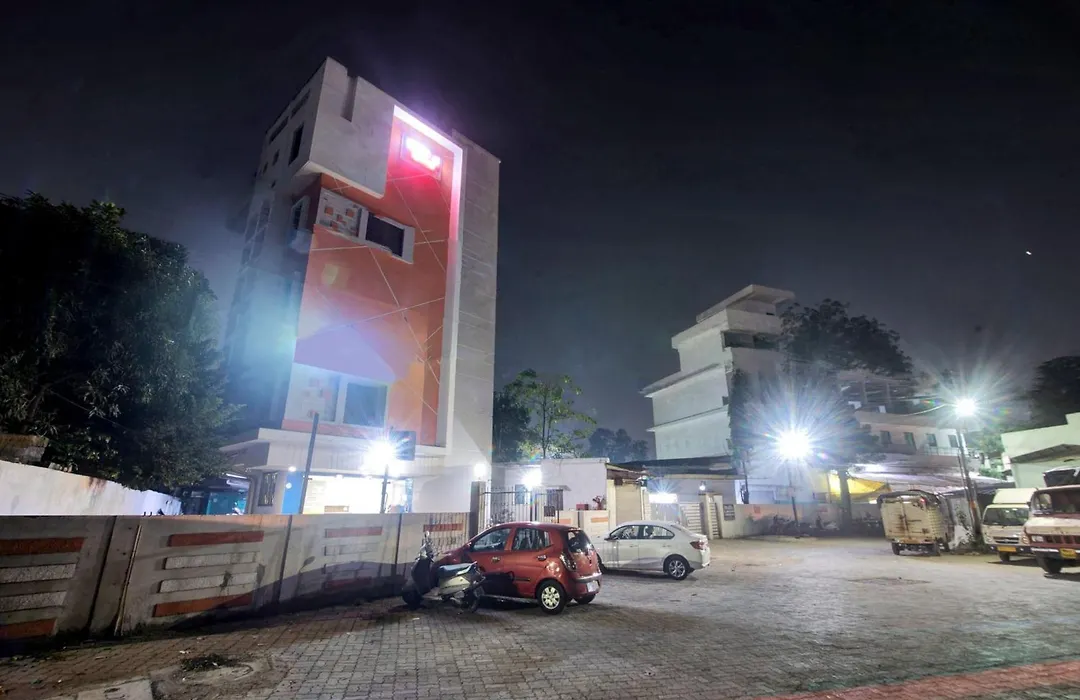 Townhouse 700 Hotel Krishna.-1