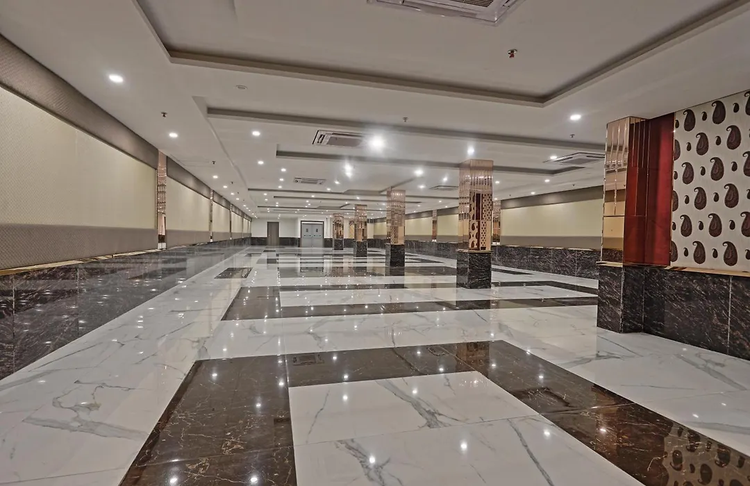 Hotel Cardinal Oxmo Delhi Airport-1