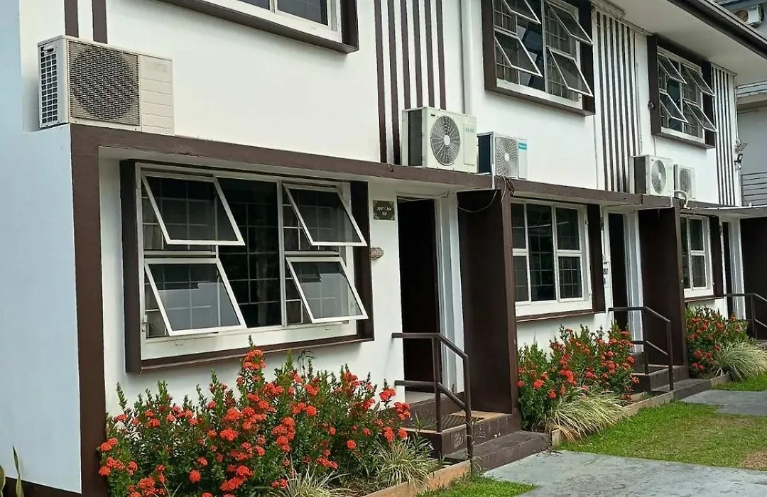 Gray Inn-1