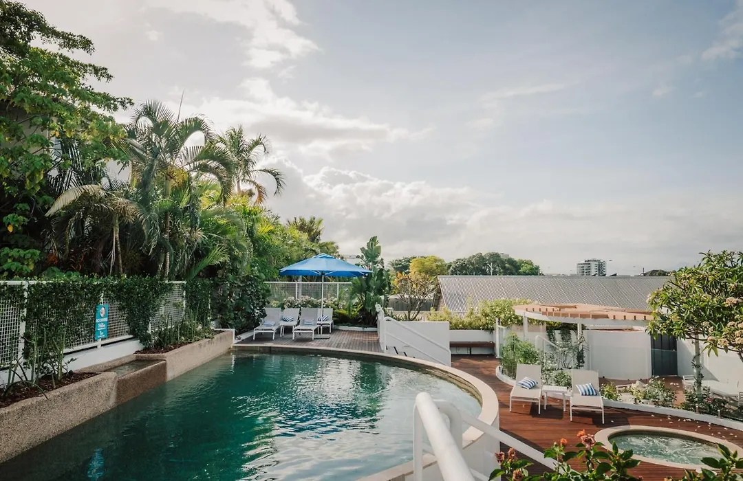 Alivio Hotel Cairns-1
