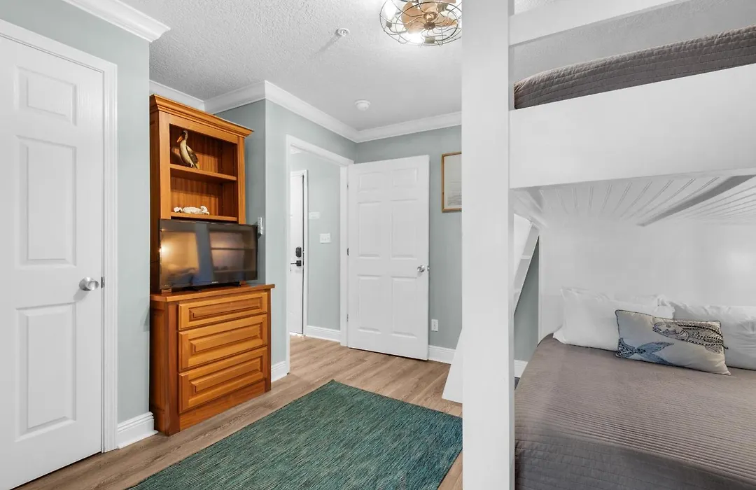 Sunchase Townhouse #1-1