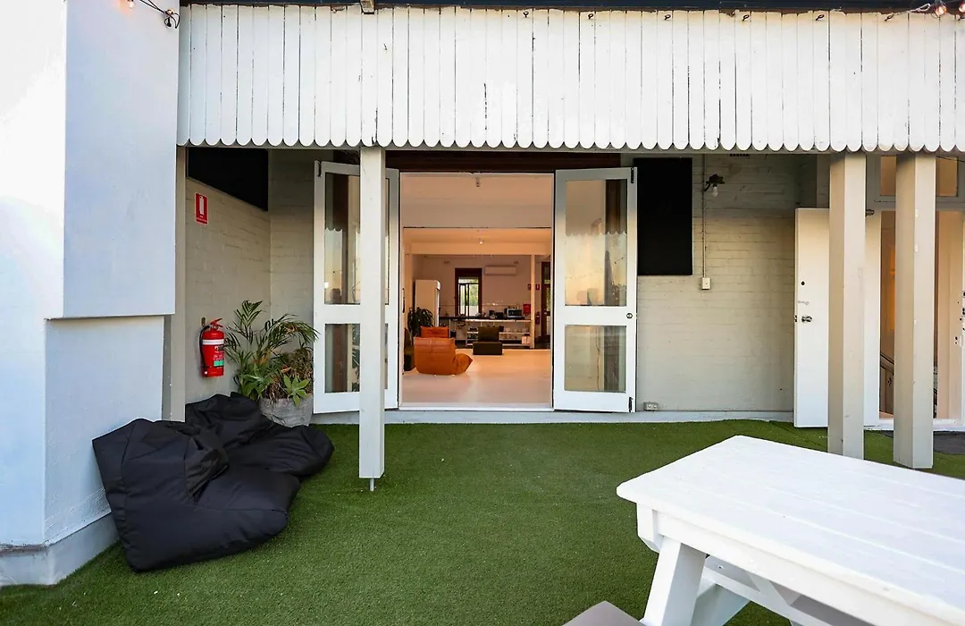Pad Hostel-1
