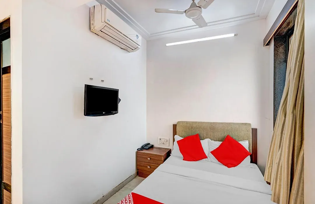 Hotel O Delight Inn Near Andheri Railway Station-1